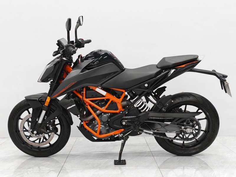 二手KTMR2R390 Duke