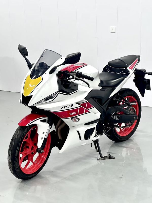 二手雅马哈YZF-R3