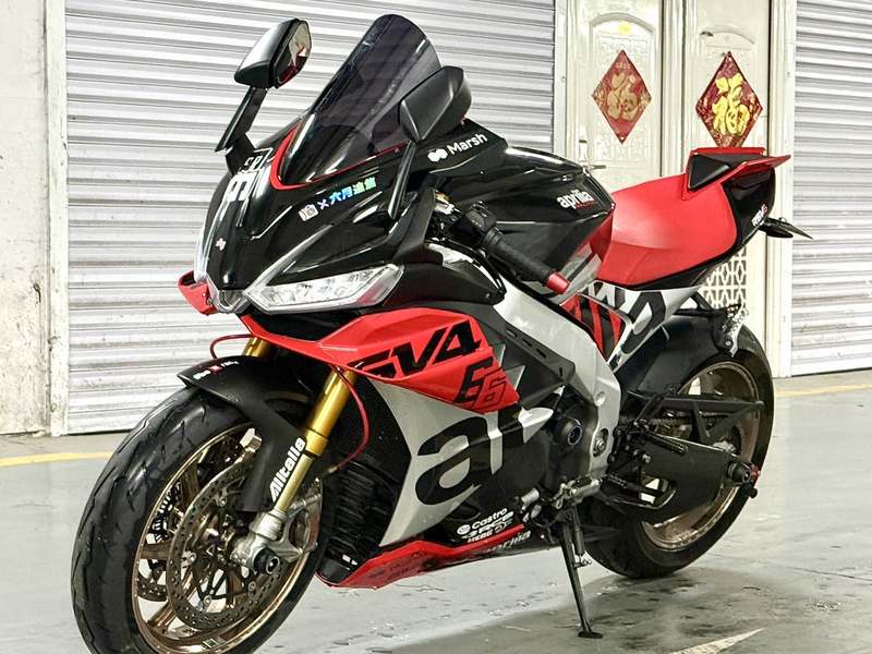 二手阿普利亚RSV4