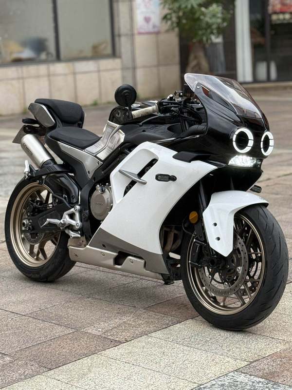 二手春风500SR VOOM