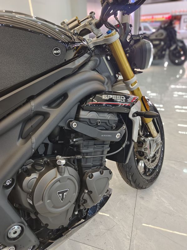 二手凯旋Speed Triple 1200