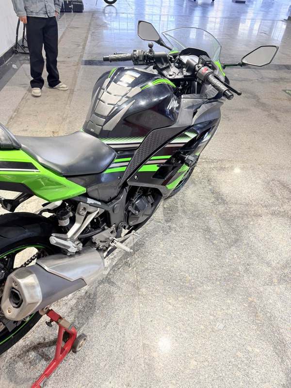 二手川崎Ninja 250