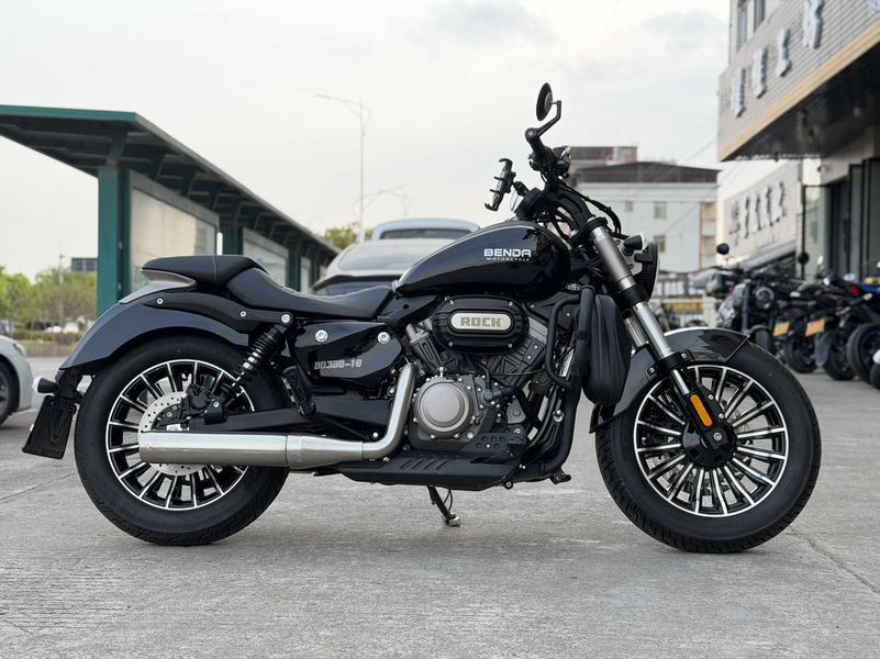 二手奔达Rock300 灰石