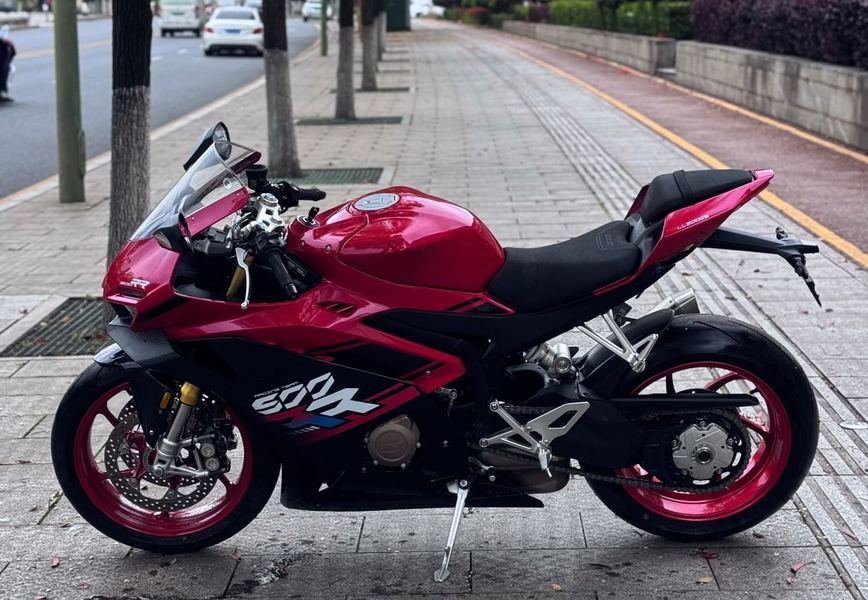 二手张雪机车500RR