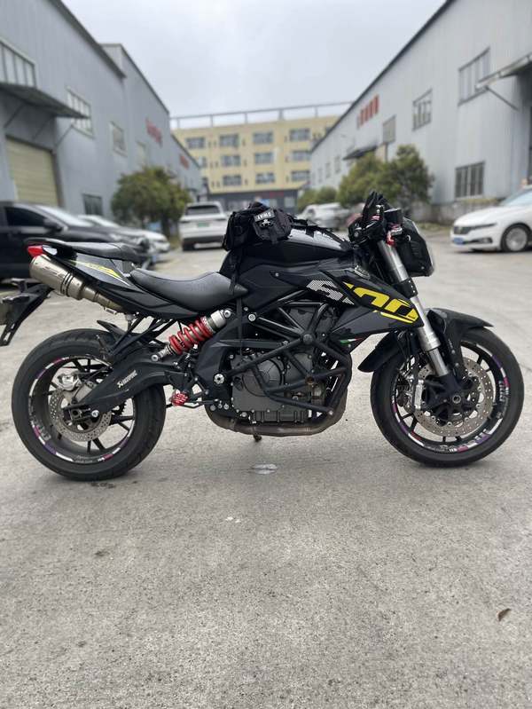 二手贝纳利TNT600i