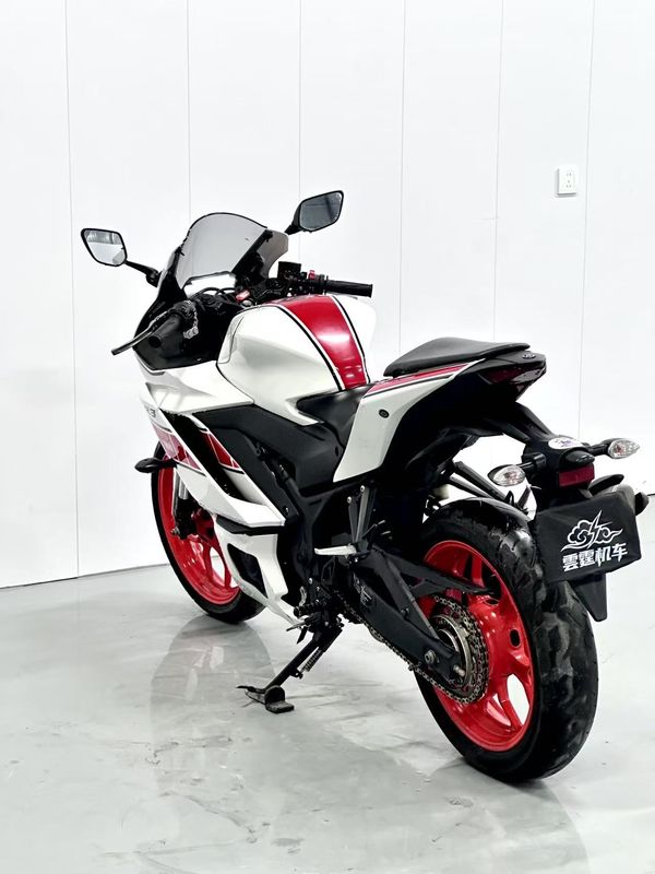 二手雅马哈YZF-R3