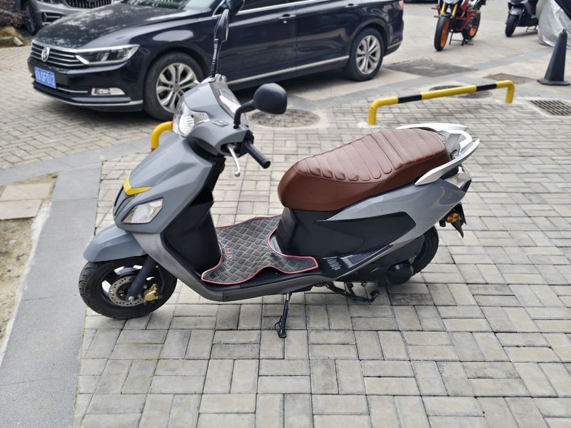 二手五羊本田NB-X