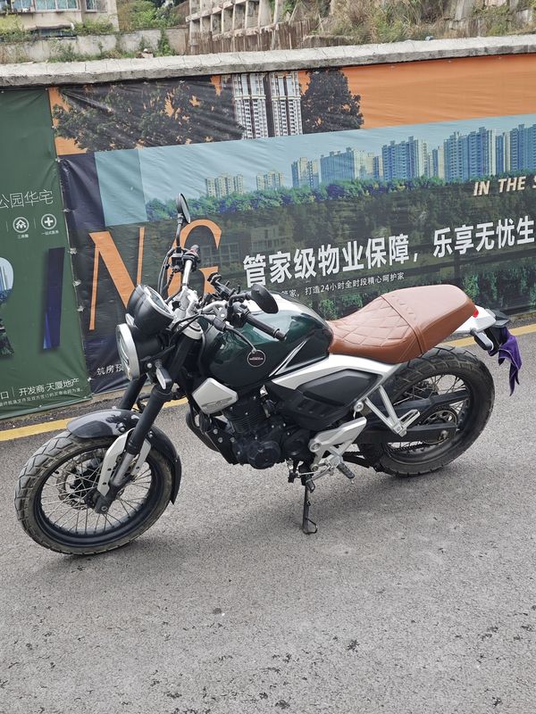 二手五羊本田鸷道 CB190SS