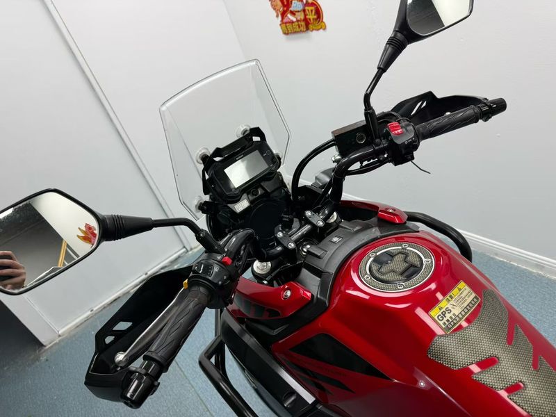 二手豪爵铃木DL250