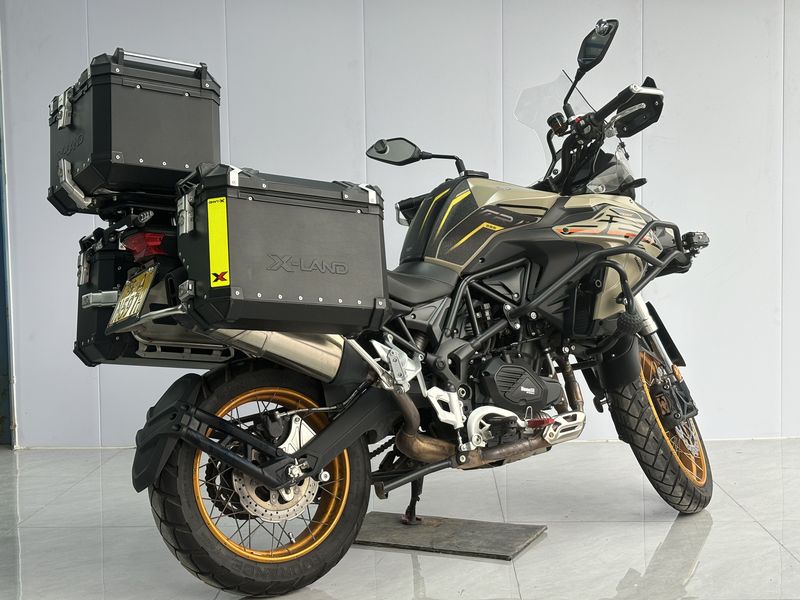 二手贝纳利TRK552