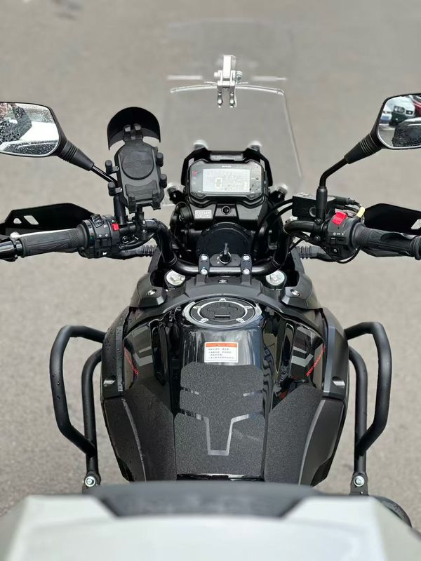 二手豪爵铃木DL250