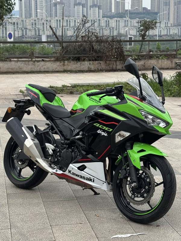 二手川崎Ninja 400