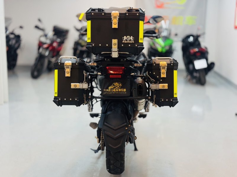 二手贝纳利TRK552