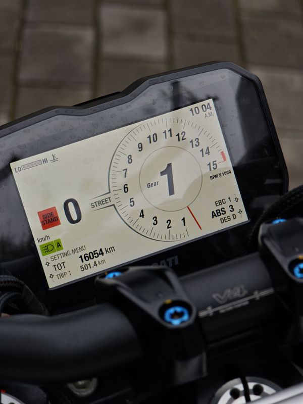 二手杜卡迪Street Fighter V4