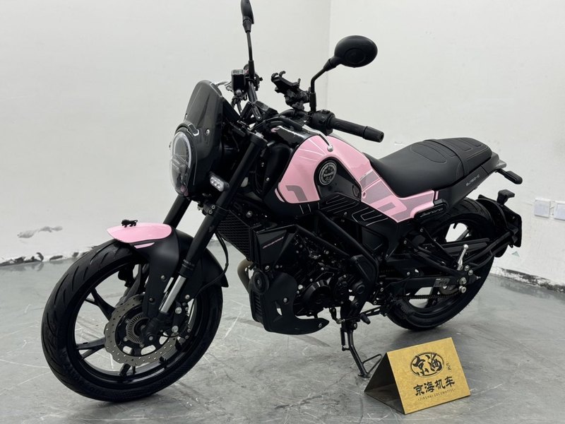 二手贝纳利幼狮 Leoncino 150