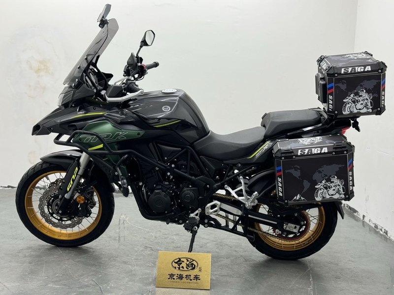 二手贝纳利金鹏 TRK502