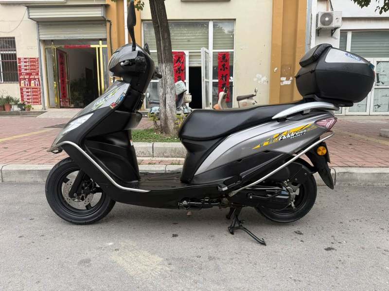 二手济南铃木优友 UU125i