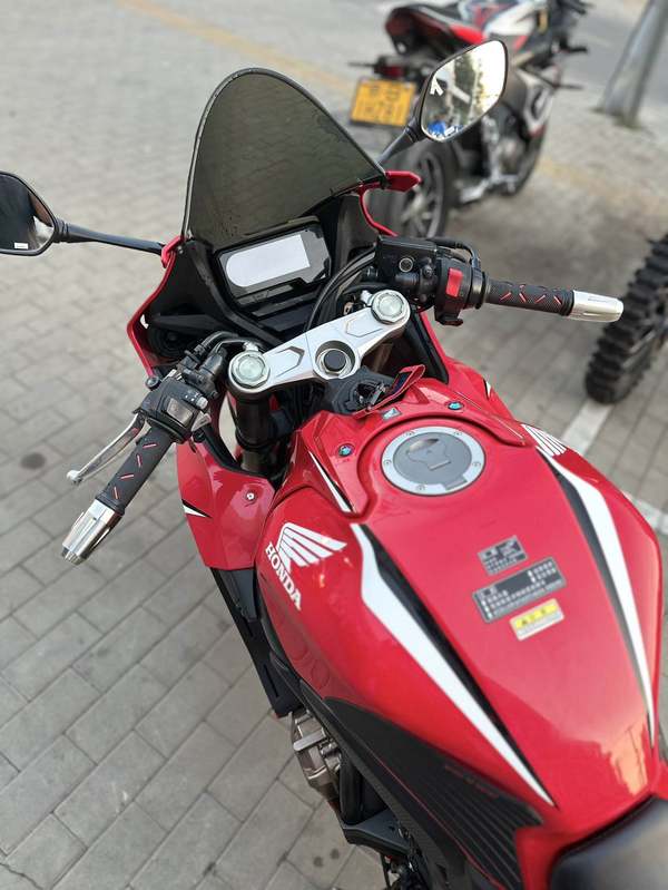 二手本田CBR650R