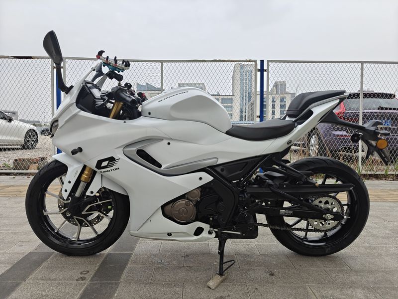 二手QJMOTOR赛250