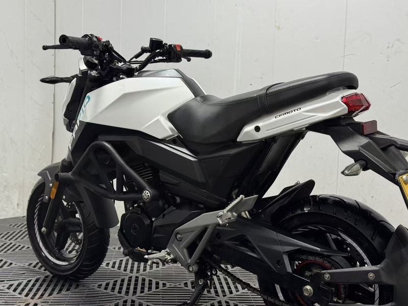 二手春风ST狒狒