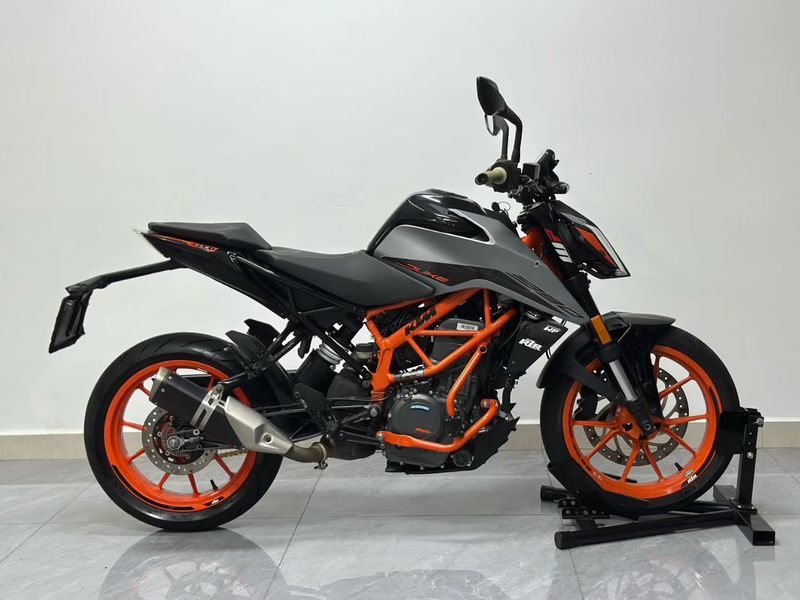 二手KTMR2R390 Duke