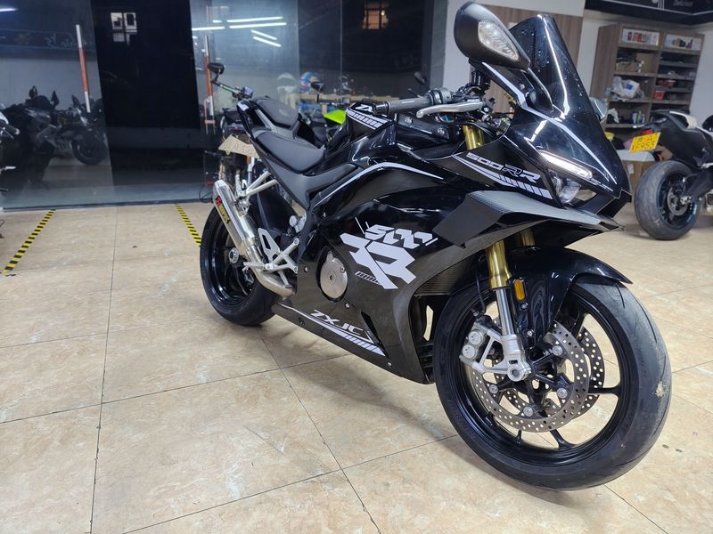 二手张雪机车500RR