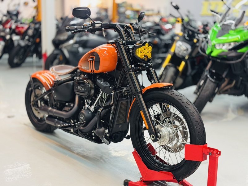 二手哈雷戴维森街霸 Street Bob