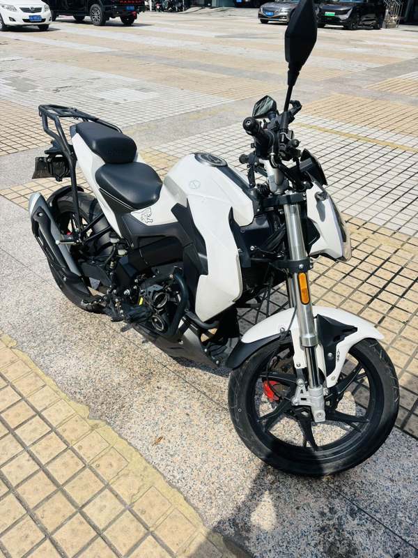 二手贝纳利小迅龙 BN150S