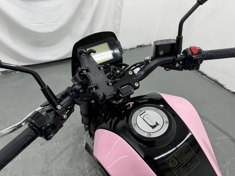 二手贝纳利幼狮 Leoncino 150