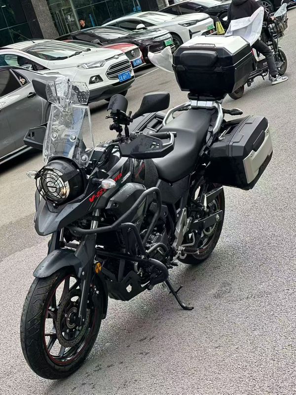 二手豪爵铃木DL250