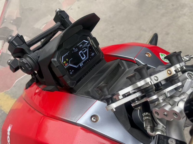 二手布雷斯通极宙 ADV150