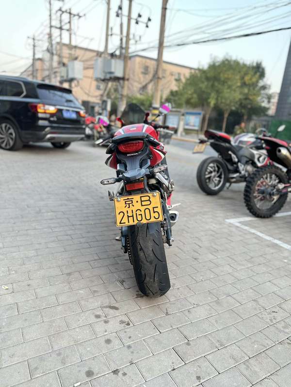 二手本田CBR650R