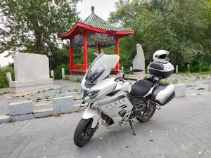 二手贝纳利600GC