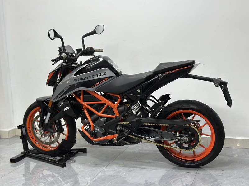 二手KTMR2R390 Duke