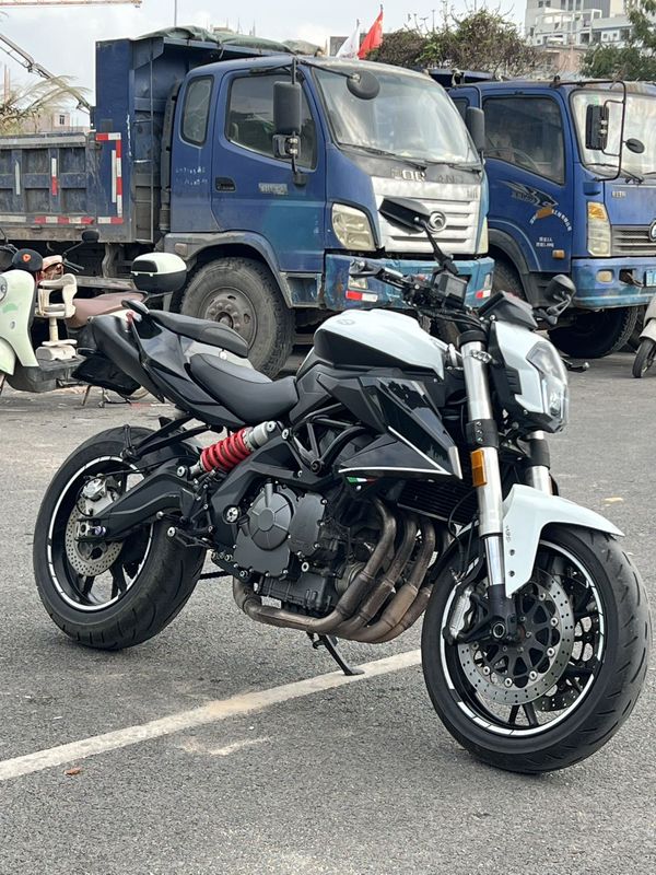 二手贝纳利TNT600i