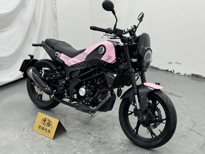 二手贝纳利幼狮 Leoncino 150