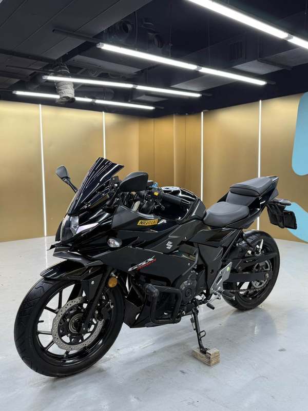 二手豪爵铃木GSX250R