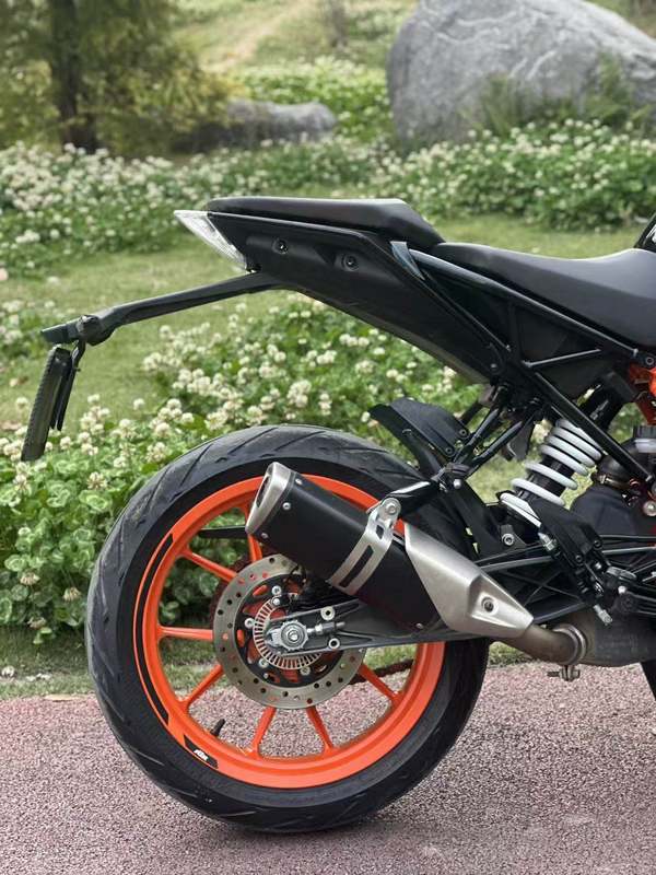 二手KTMR2R390 Duke