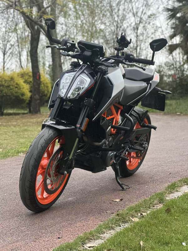 二手KTMR2R390 Duke