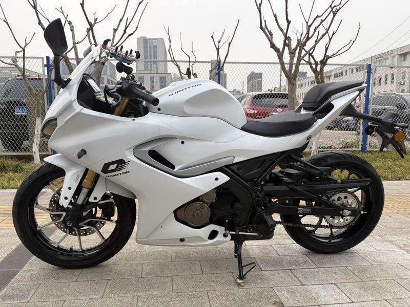 二手QJMOTOR赛250