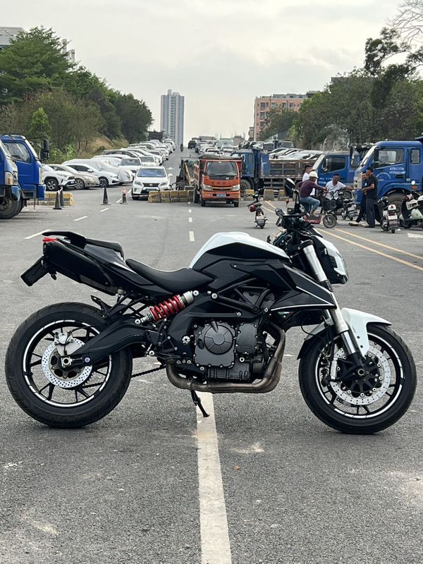 二手贝纳利TNT600i