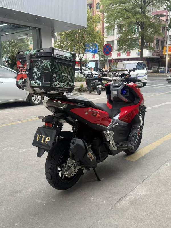二手布雷斯通极宙 ADV150