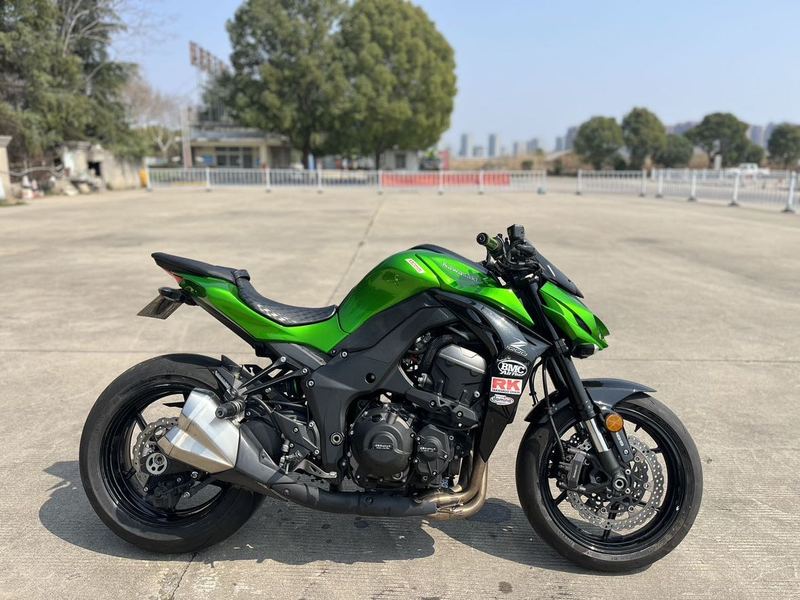 二手川崎Z1000