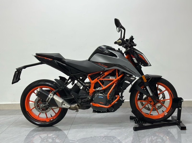 二手KTMR2R390 Duke