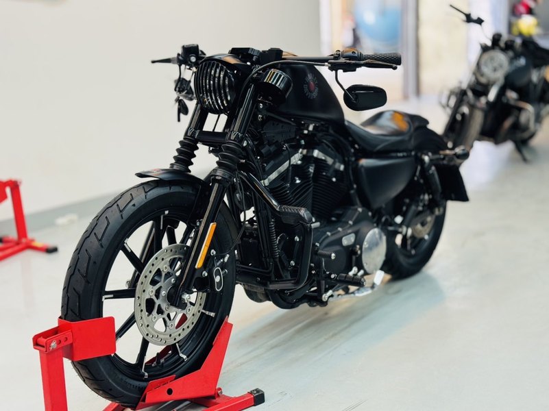 二手哈雷戴维森Iron883 硬汉