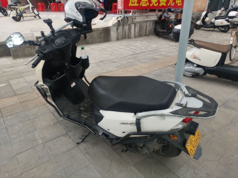 二手济南铃木UY125