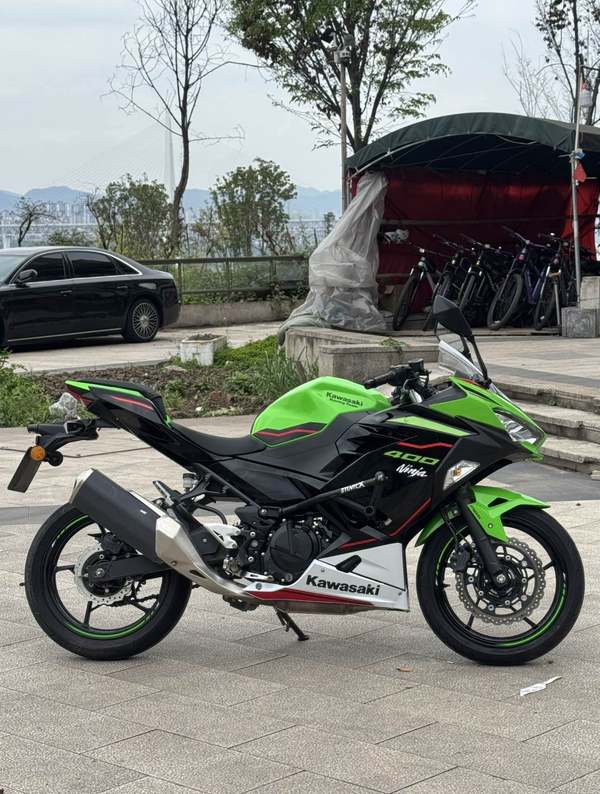 二手川崎Ninja 400