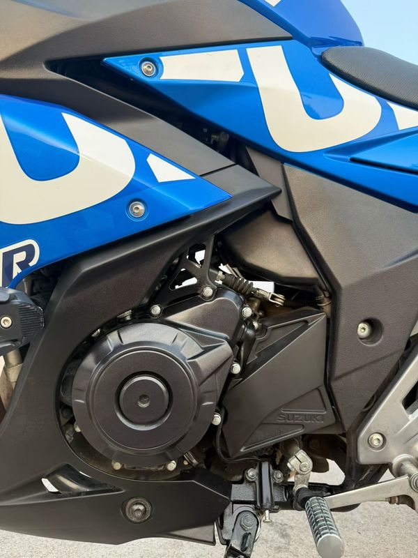 二手豪爵铃木GSX250R