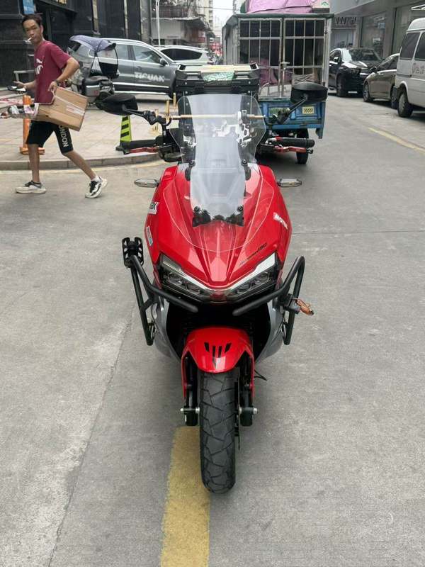 二手布雷斯通极宙 ADV150