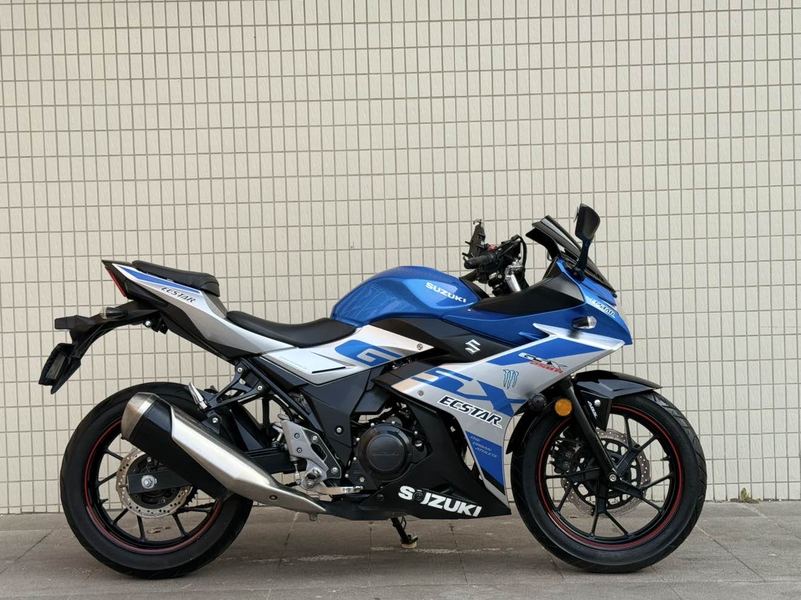 二手豪爵铃木GSX250R